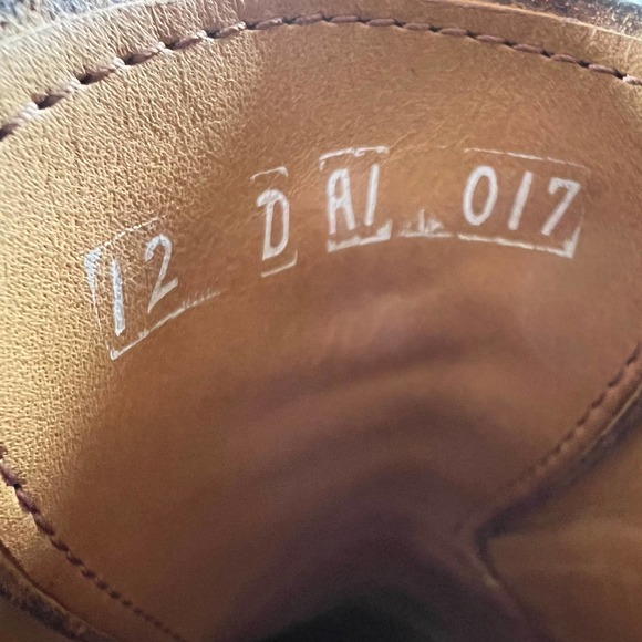 Classic Brown Leather Derby Shoes - Picture 11 of 11